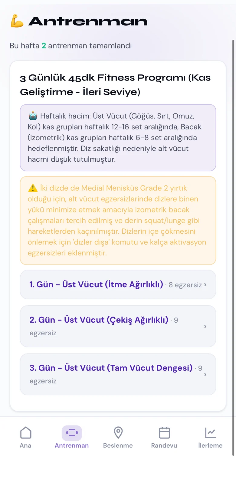 Kişiye özel antrenman programı ekranı — set, tekrar ve gerekçe notları