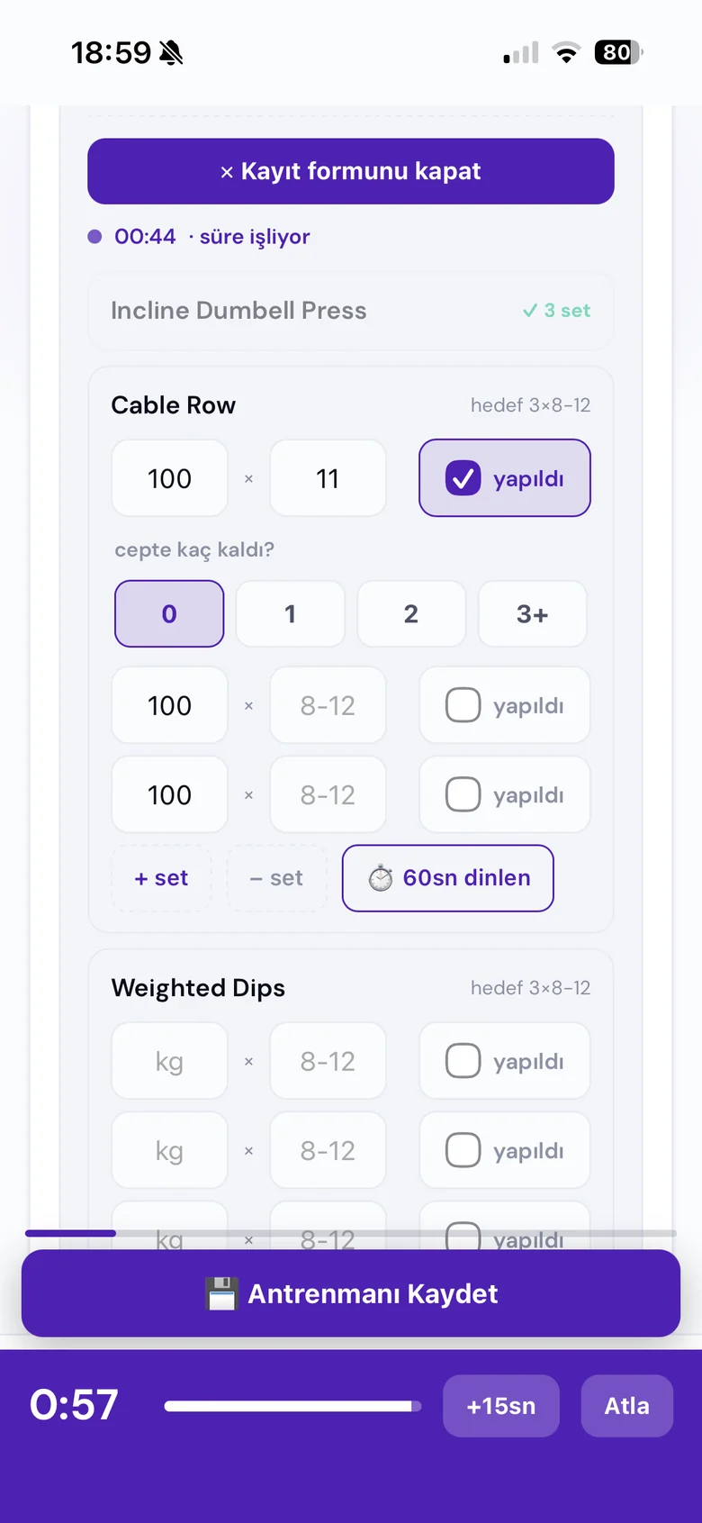 Antrenman ekranı: set, tekrar ve dinlenme takibi